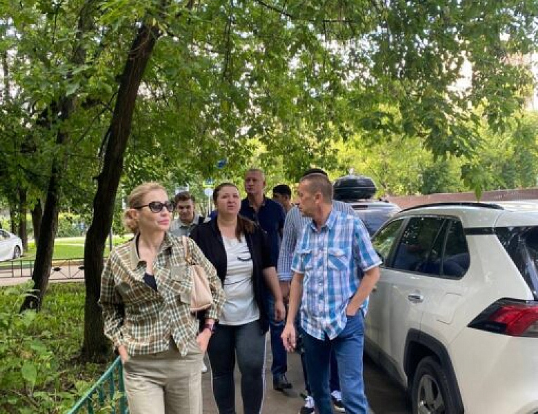В Перово обсудили содержание и уборку придомовых территорий
