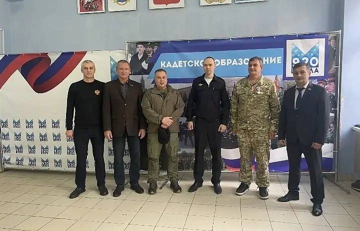 С маленькими перовчанами говорили о безопасности